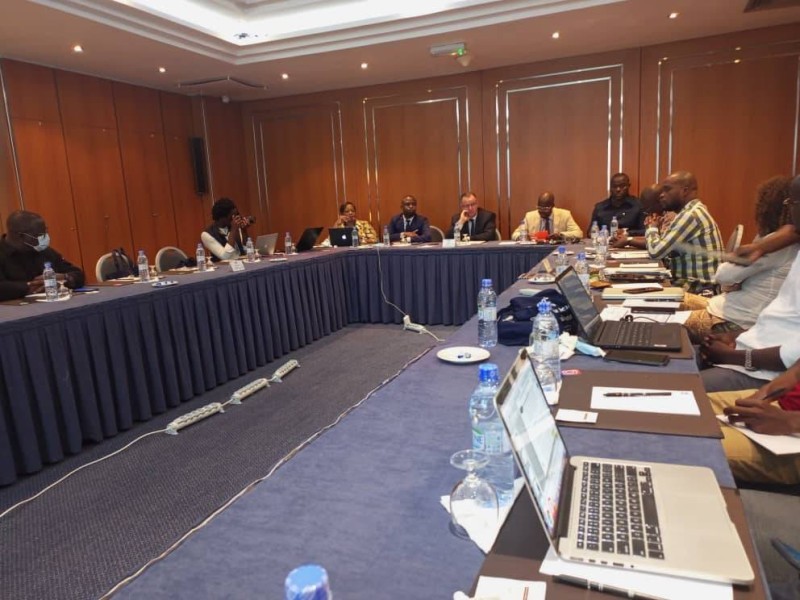 Les professionnels des médias des pays d’Afrique de l’Ouest et du Centre sont en pleine réflexion sur des sujets pouvant contribuer à un meilleur traitement de l’information au plan sécuritaire.