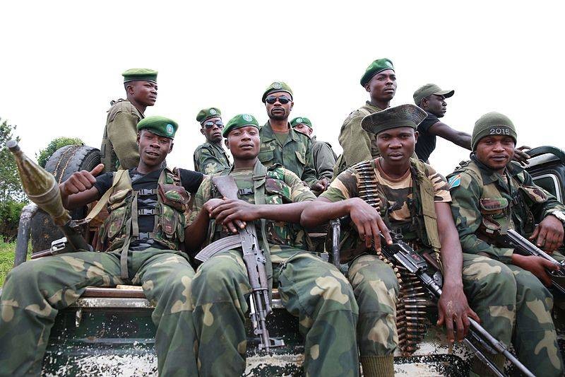 Patrouille de l'armée congolaise...