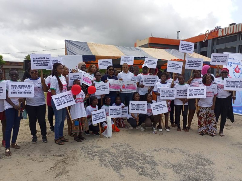 Mobilisation au Grand carrefour de Koumassi en prélude à la journée mondiale de l'hygiène menstruelle