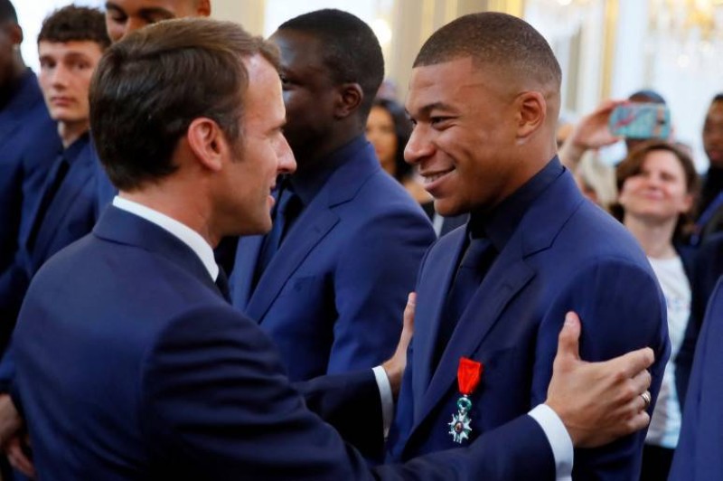 Emmanuel Macron a échangé avec MBappé. (DR)