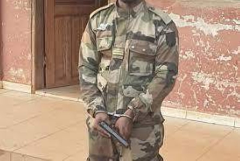 Un faux militaire arrêté. (DR)