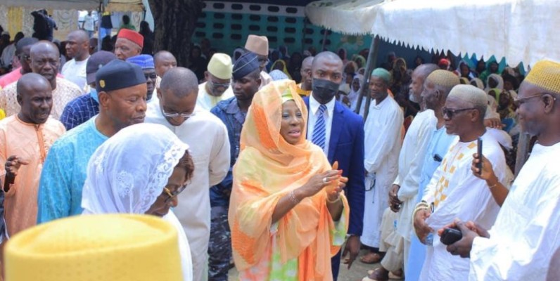 Kandia Camara invite les futurs imams à être des modèles. (Ph: Dr)