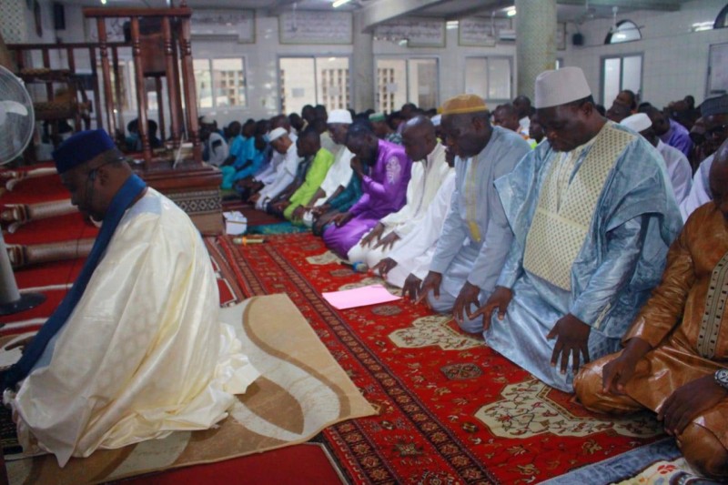 L’imam adjoint de la mosquée Nour Islam de Yopougon-Ananeraie, Sindou Diarrassouba, a conduit la prière du sacrifice. (Ph: Dr)