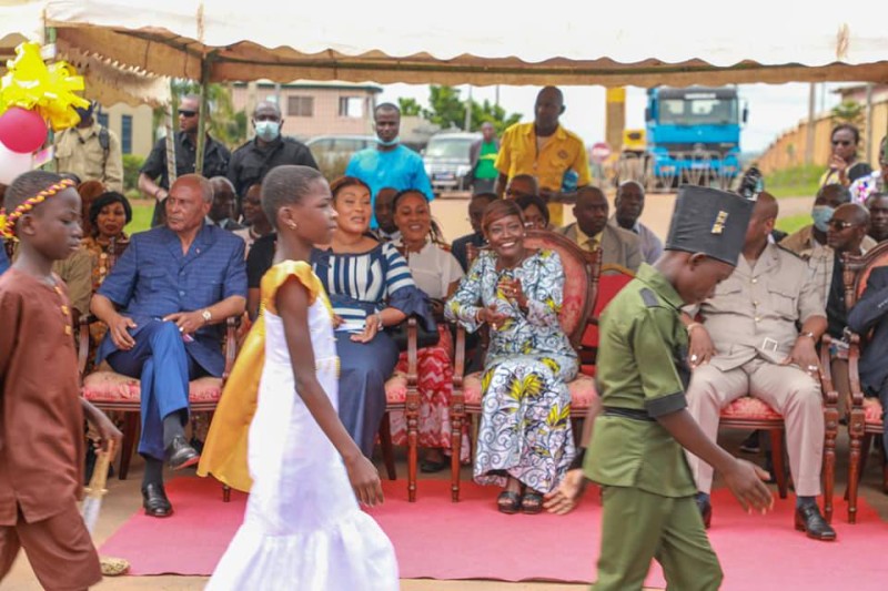 La ministre Mariatou Koné à Gagnoa, à la clôture de la 11e édition du Festival national des arts et culture en milieu scolaire.