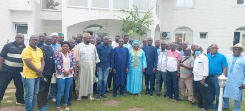 Le ministre Amadou Koné a été attentifs aux préoccupations des journalistes. (Ph: Dr)