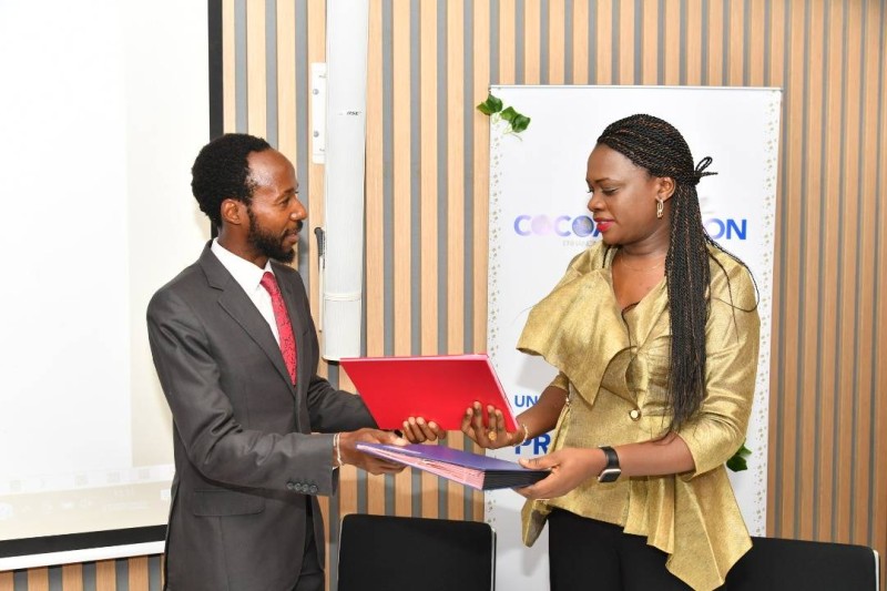 Mbengone Ayivi Senio program manager IDH et la Dga de Baobab
