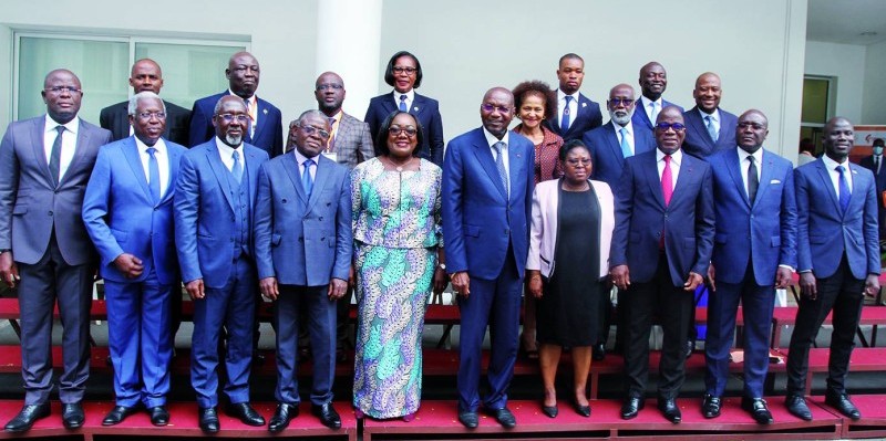 Photo de famille après la cérémonie d'ouverture. (Ph: Véronique Dadié)