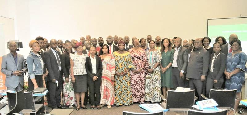 Les participants aux consultations publiques de l'Ogp lors de l'étape d'Abidjan. (Ph: Dr)