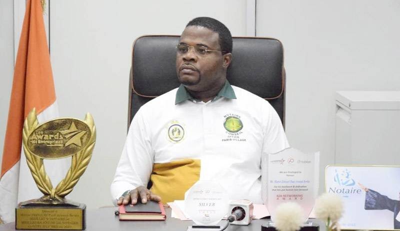 Le sponsor Me Zehouri Paul Bertin explique que la cérémonie de distinction se tiendra à Dubaï pour permettre aux lauréats de développer du relationnel à l’international. (Ph: Dr)