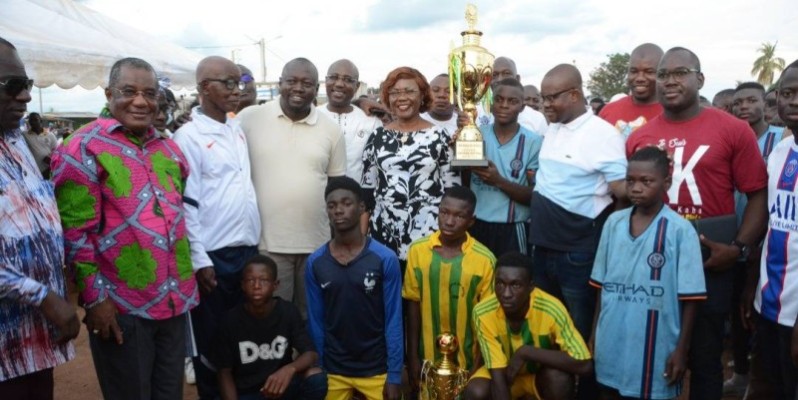 Les meilleures équipes du tournoi ont été récompensées. (Ph: Dr)