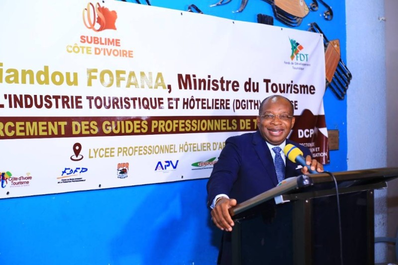 Le ùinistre du Tourisme, Siandou Fofana