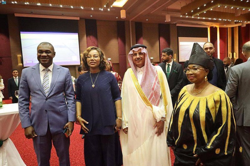 SEM Abdullah Bin Hamad Alsobaiee en compagnie de la ministre Nassénéba Touré et la présidente de la Cour de Cassation