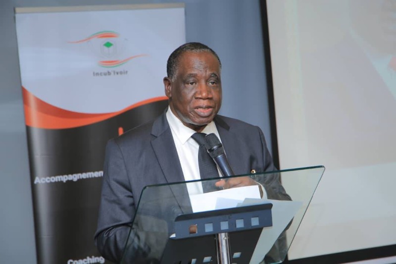 Théophile Ahoua N'Doli était le parrain de la cérémonie de restitution de la première année du projet « Agripeneur (es) de demain », mis en œuvre par Incub’Ivoir. (Dr)