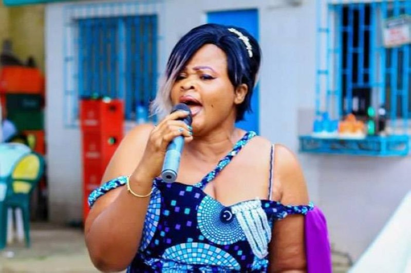 Édith Lilas a présenté son album de 6 titres
