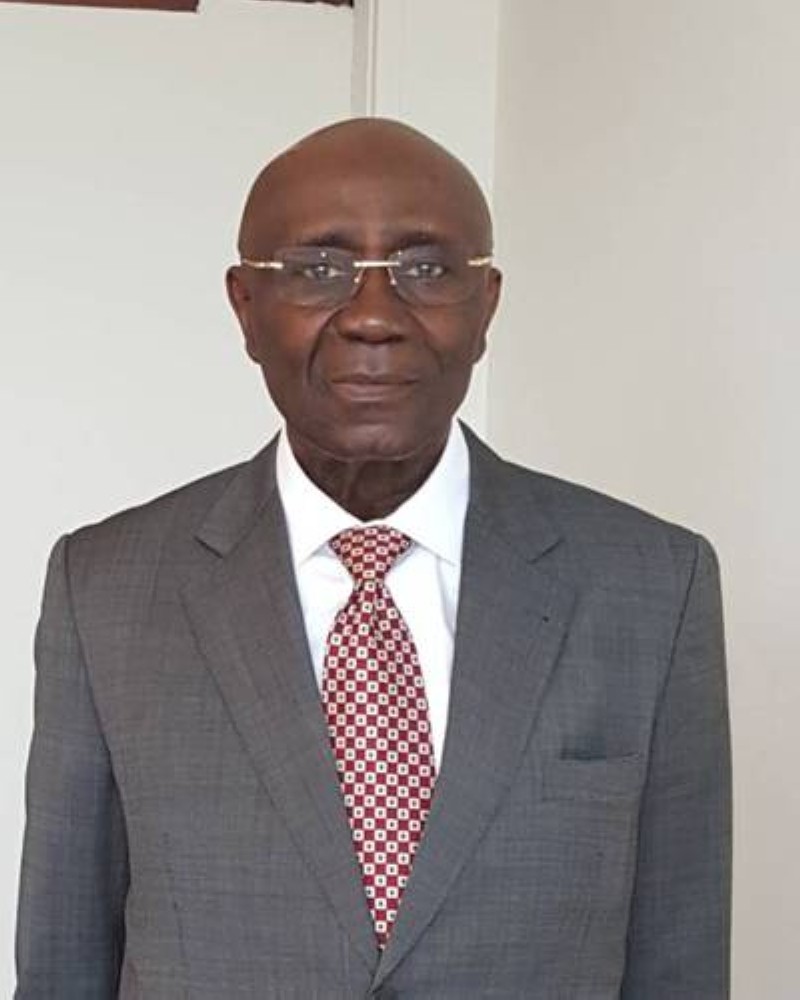 Désiré Minhinlely S. KONDE, Ex Directeur des Relations extérieures à PROSUMA, Chef d’entreprise Désiré Minhinlely S. KONDE, Ex Directeur des Relations extérieures à PROSUMA, Chef d’entreprise