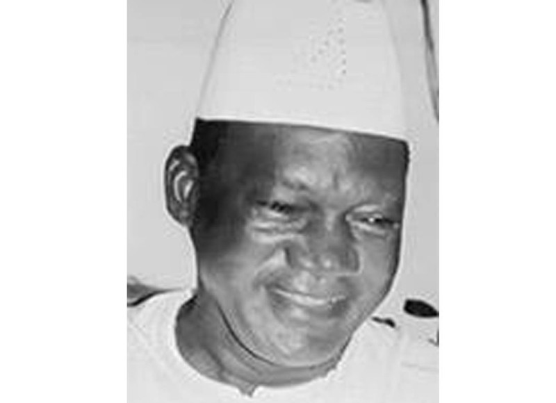 EL HADJ DRISSA BALLO, Ex Député de Kolia / Kasséré, Ex PCA de Green CI, Ex PCA d’Atlas Assurance, Fondateur Des Etablissements Du Groupe Scolaire Drissa BALLO (Ecole primaire la Colombe, Collège la Colombe, ISG la Colombe, IST la Colombe Secondaire et Supérieure) à Abidjan, Lycée Saint Michel d’Anyama, Collège Privé Drissa BALLO de Boundiali et le Lycée Moderne la Colombe de Bamako (Mali).