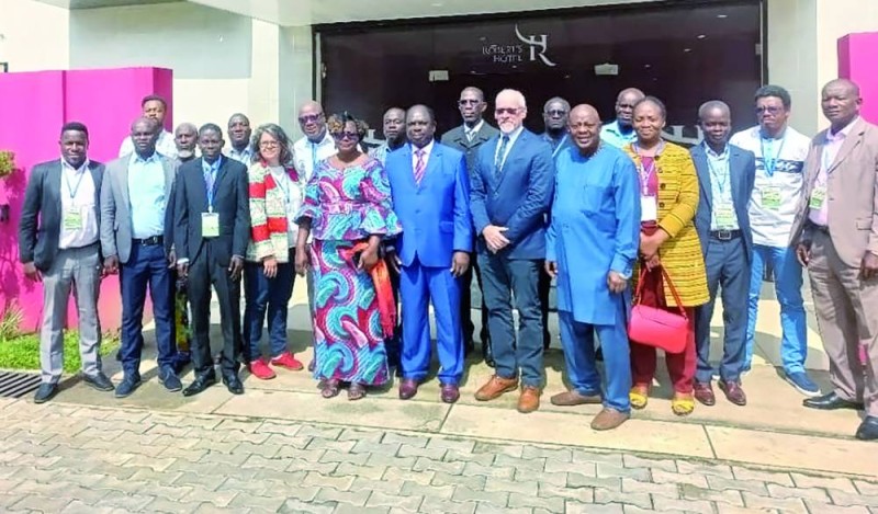 Le séminaire a réuni une vingtaine de parties prenantes clés de la chaîne de valeur des semences. Photo Dr