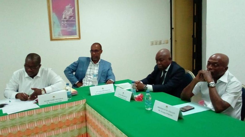 Le président Georges N'Goan (à droite) et ses vice-présidents pensent à Paris 2024 et Dakar 2026. (Ph: Dr)
