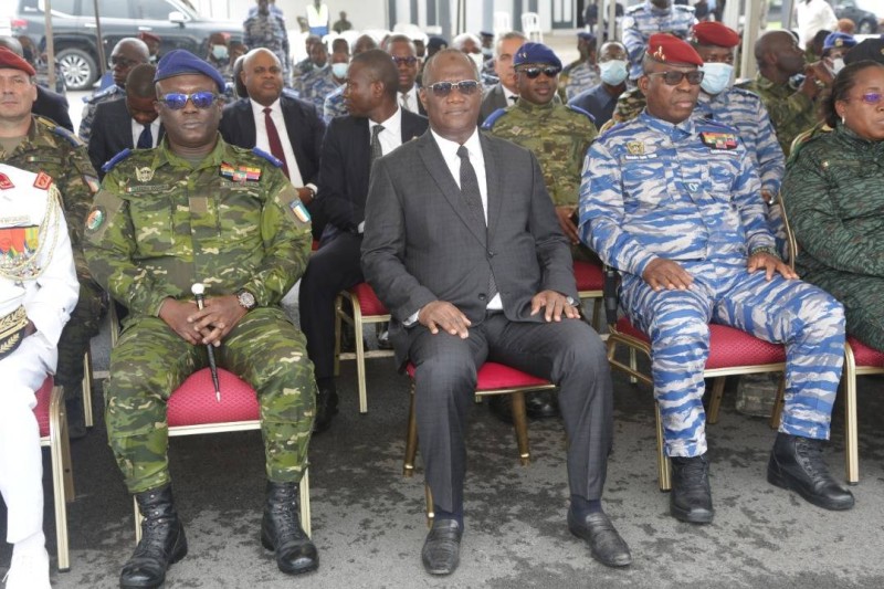 Le ministre d'Etat ministre de la Défense, Téné Birahima Ouattara et les généraux Doumbia et Appalo Touré