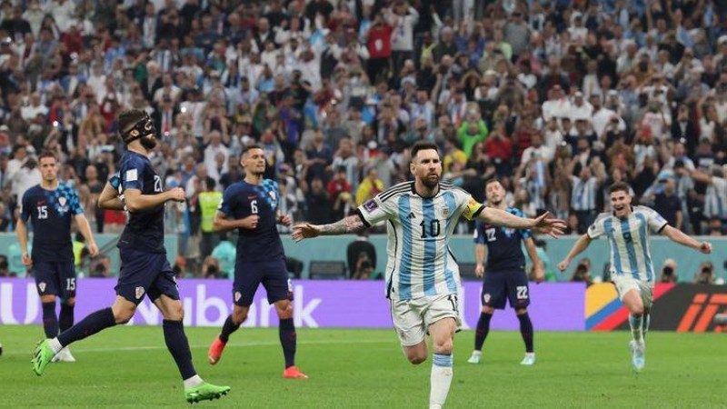 Carte De Collection Laurent - Vainqueurs Coupe Du Monde 2022 Argentine - Lionel Messi N°2