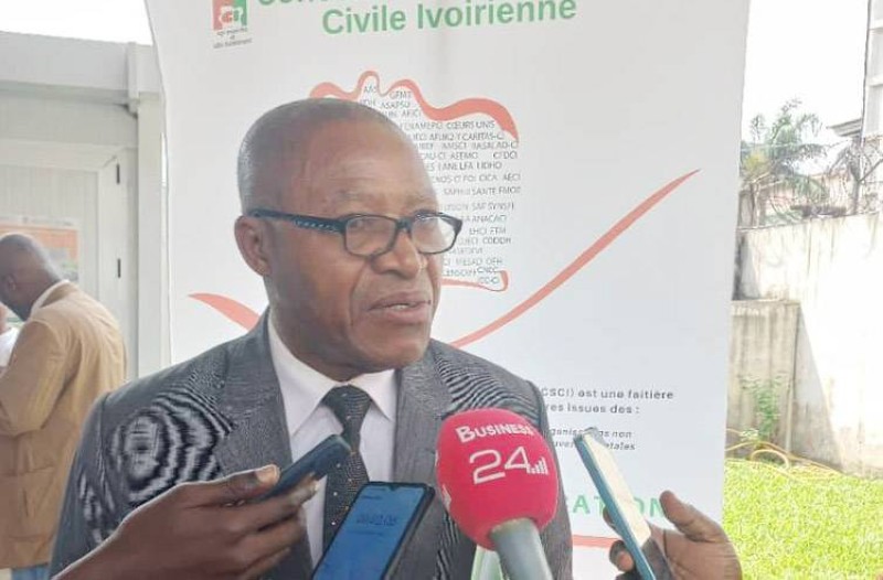 Pr Traoré Flavien, président du comité scientifique, s'est dit satisfait du bon déroulement des travaux. (Ph: Dr)