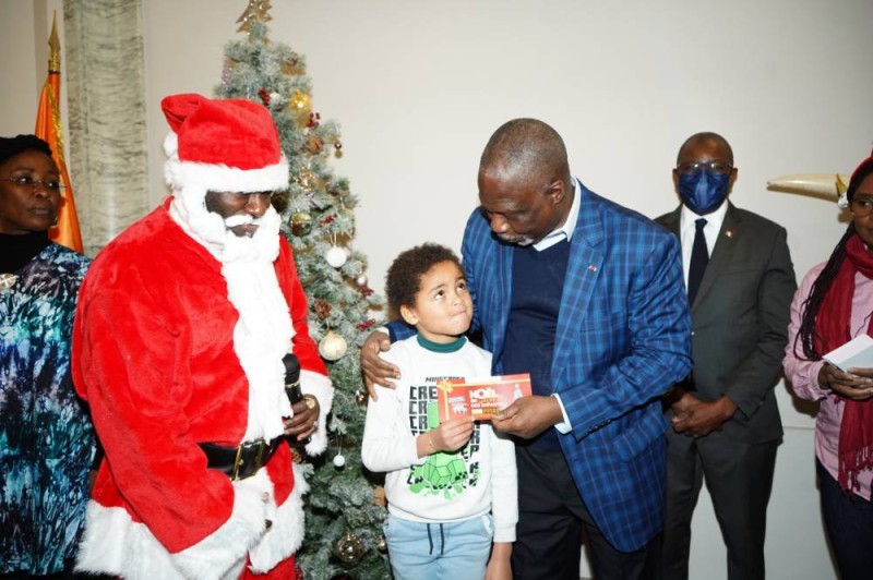 Noël à l'ambassade de Côte d'Ivoire en France3