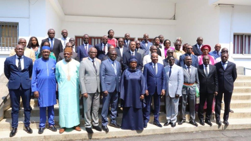 Photo de famille à l'issue de la cérémonie. (DR)