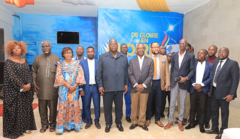 Le ministre Laurent Tchagba à Marcory-Sicogi à l'Église Glorieuse Internationale