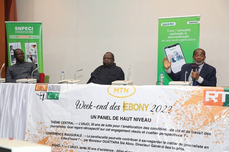 Le panel animé par d'éminents journalistes. (Ph: Honoré Basson)