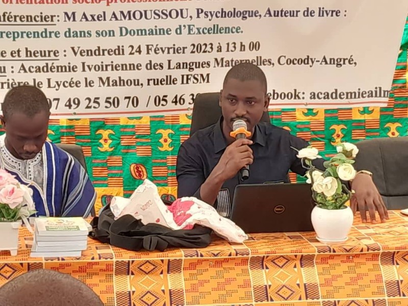M. Adoua Kouassi, président-fondateur de l'Académie ivoirienne des langues maternelles. (Ph: Dr)