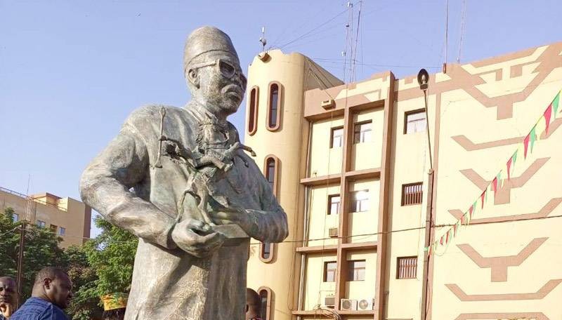 Oumar Ganda 1er Etalon d'or. (Ph: Salif D. CHEICKNA)