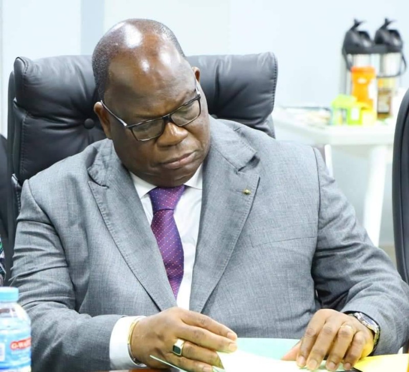 Le ministre des Eaux et Forêts, Laurent Tchagba (Dr)