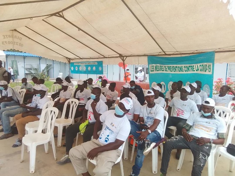 Des travailleurs de Chec en sénace d'écoute (Photo Bavane)
