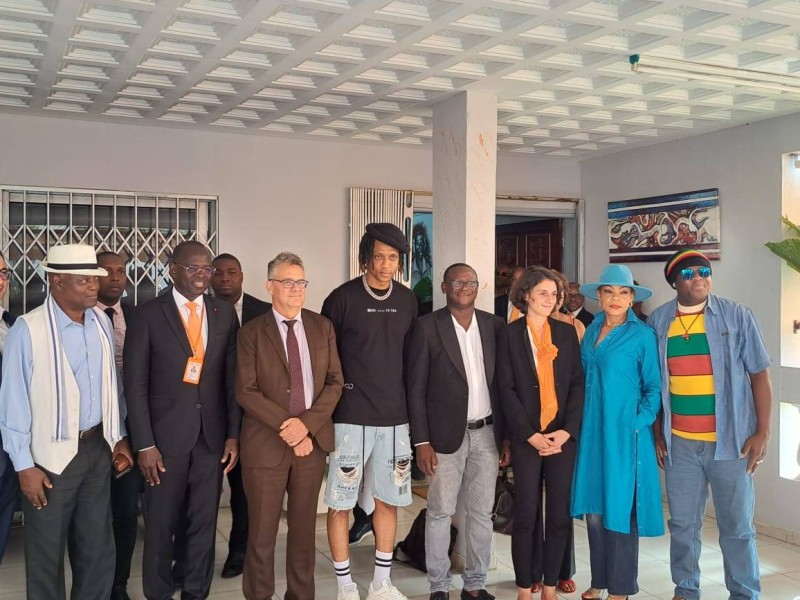 Signature de convention Burida-Institut