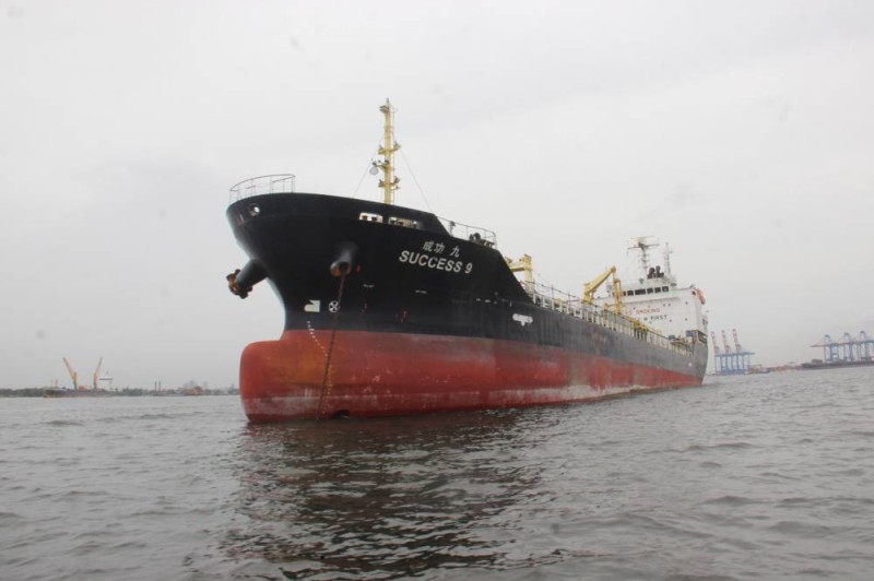 Le pétrolier singapourien. (Ph: Dr)