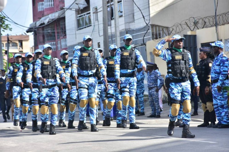 La police municipale de Marcory dans sa nouvelle tenue. (Ph: Dr)