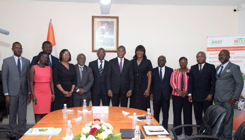 Le ministre Bruno Koné a salué le travail du personnel de l'Agf (DR)