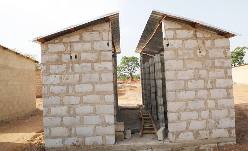 Des latrines ont été construites également. (Ph: Julien Monsan)