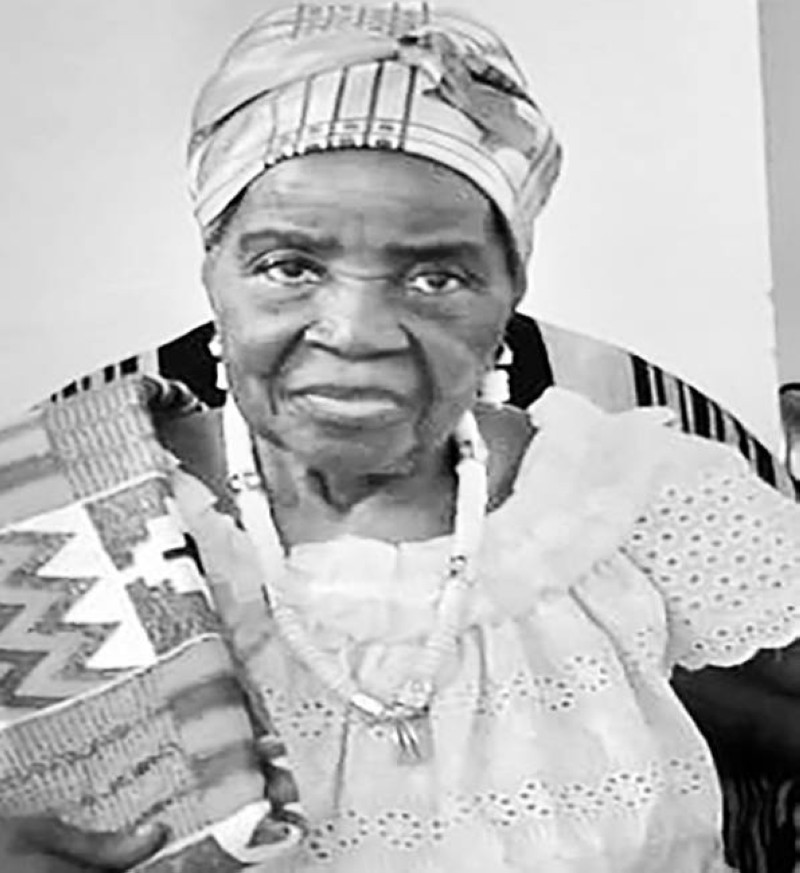 Veuve AKOU YOMAN DOMINIQUE née BOMOI AYA SUZANNE dite BOB, Pionnière de la Paroisse Catholique Saint Pierre de Bouaké Nimbo