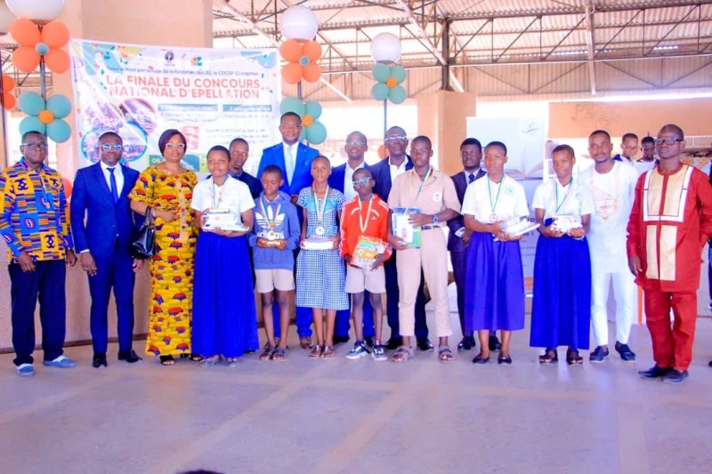 Cette année, cette finale a mis en compétition les meilleurs élèves des écoles primaires, des collèges et lycées issus de 5 villes de Côte d'Ivoire. (DR)