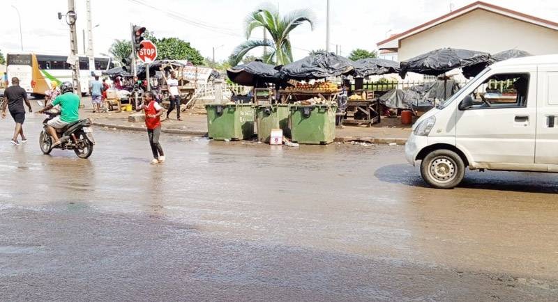 Carrefour Institut des aveugles à Yopougon. (Ph: Thierry Kouassi)