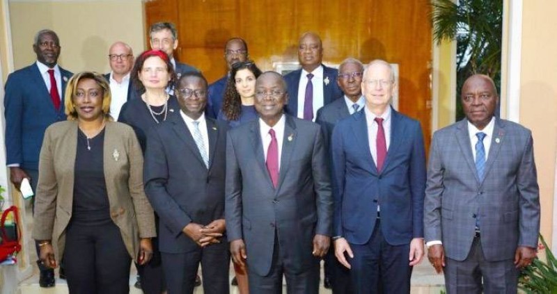 La délégation du Sénat et celle du Parlement allemand chargé de l’Afrique de l’Ouest, après la rencontre (DR)