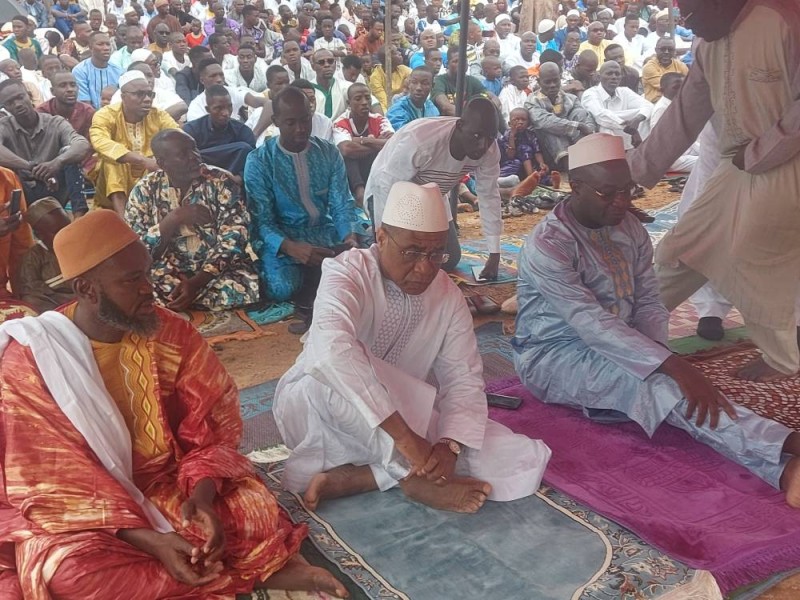 Le ministre Adama Coulibaly a réitéré son appel à la paix aux différentes communautés à Dimbokro. (Ph: Dr)