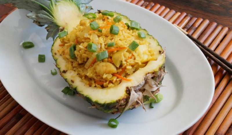 Recette du riz à l'ananas et au poulet - Retraite en Thaïlande
