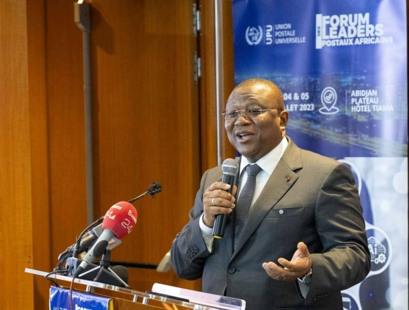 Le ministre de la Communication et de l'Economie Numérique à l'ouverture du Forum