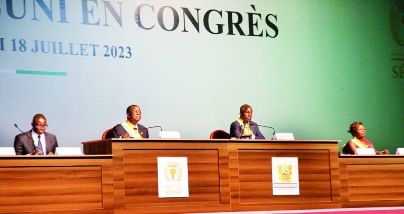 Adama Bictogo et Jeannot Ahoussou-Kouadio, respectivement président et vice-président du Congrès ont veillé au bon déroulement de cette séance. Photos: Poro Dagnogo