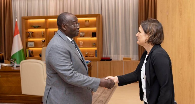 Le Vice-président de la République, Tiémoko Meyliet Koné s'est entretenu avec le Prix Nobel d’Economie 2019, Professeur Esther Dufo