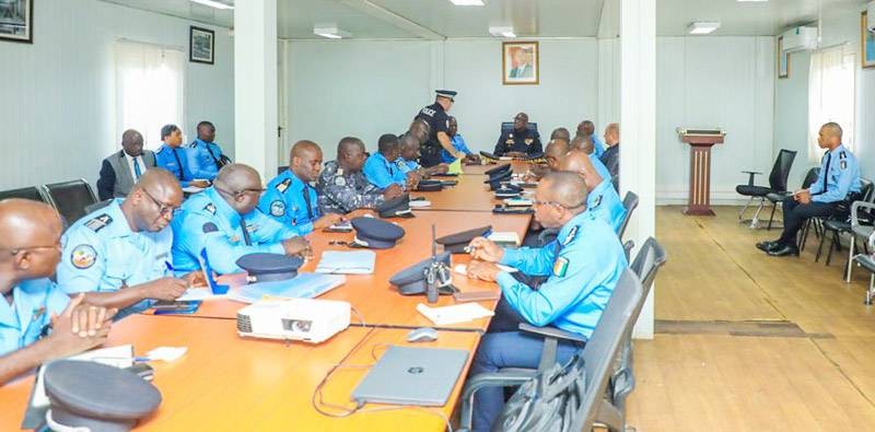 Les participants au séminaire enrichis en techniques de sensibilisation. (Ph: DGPN)