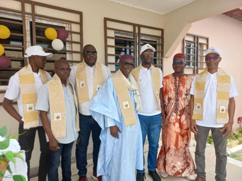 Le président de Béré sec et ses collaborateurs (DR)