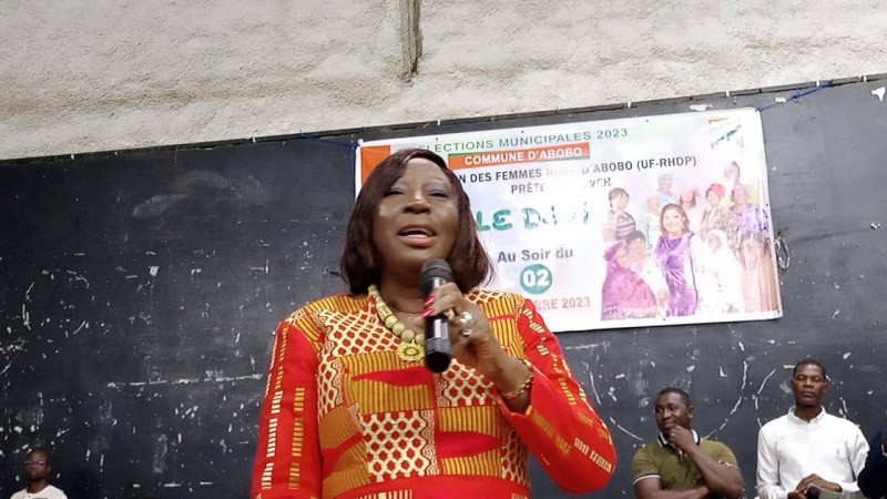 Kandia Camara invite les femmes à sortir massivement pour accomplir leur devoir citoyen. (DR)